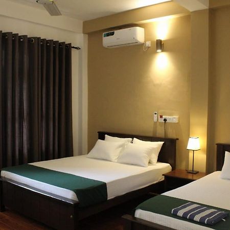 Forest Edge Villa Anuradhapura Bagian luar foto