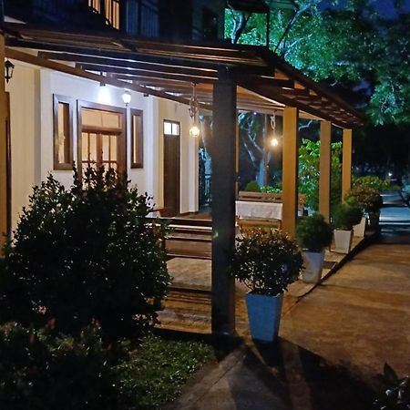 Forest Edge Villa Anuradhapura Bagian luar foto