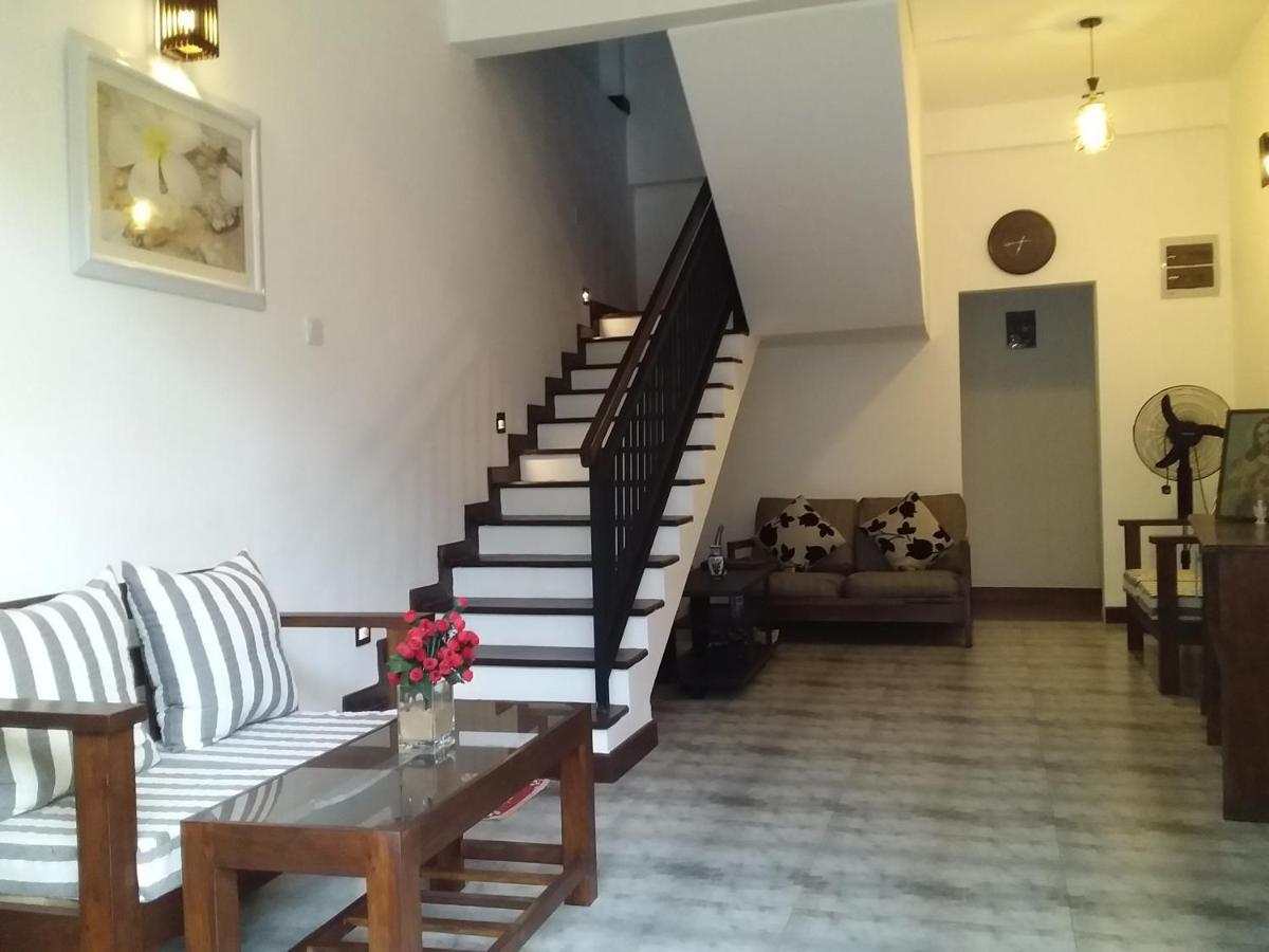Forest Edge Villa Anuradhapura Bagian luar foto
